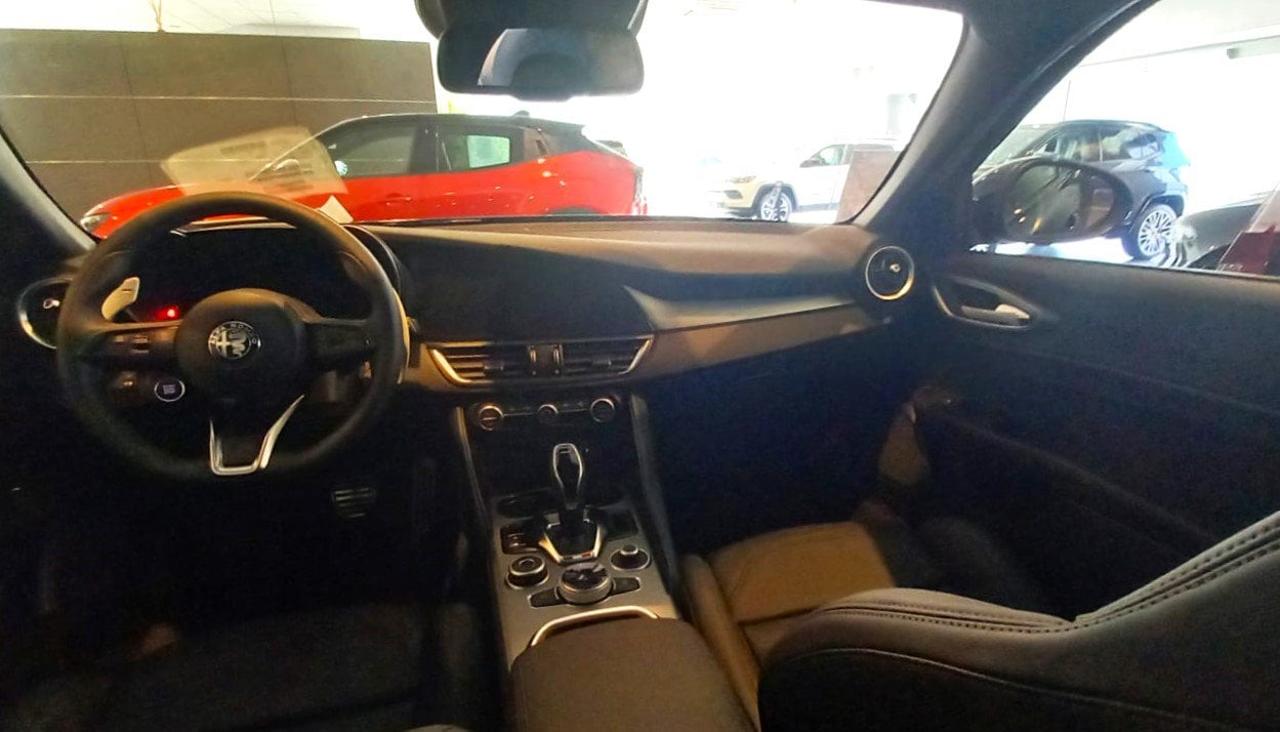 Alfa Romeo Alfa Romeo Giulia usata 3