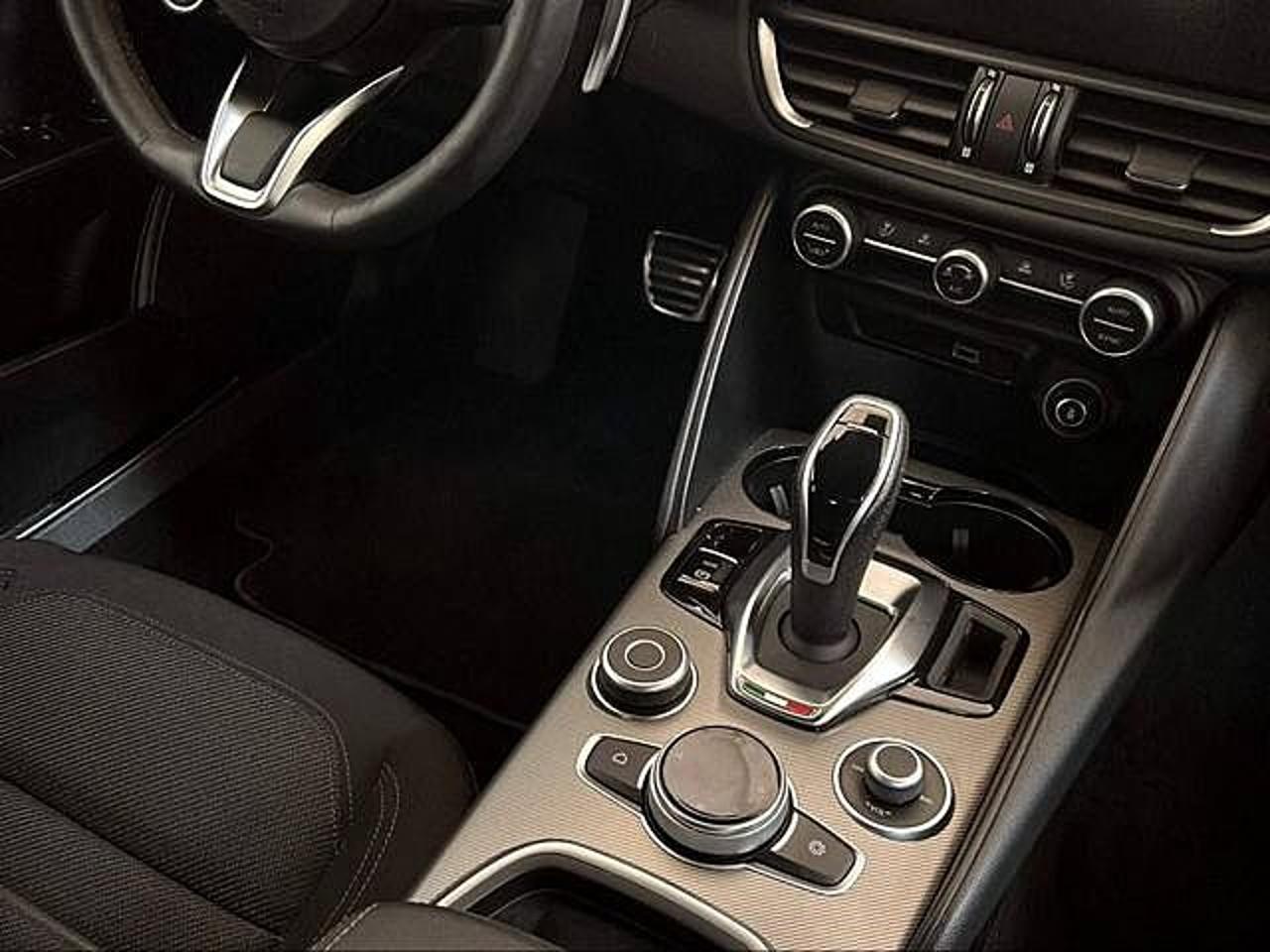 Alfa Romeo Alfa Romeo Giulia usata 18