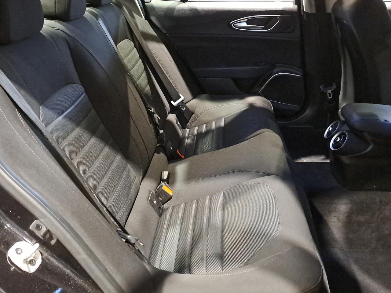 Alfa Romeo Alfa Romeo Giulia usata 8