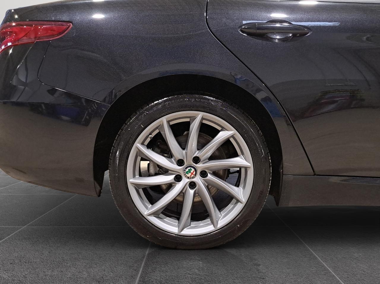 Alfa Romeo Alfa Romeo Giulia usata 13