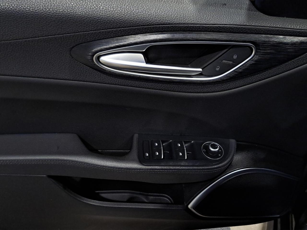 Alfa Romeo Alfa Romeo Giulia usata 24