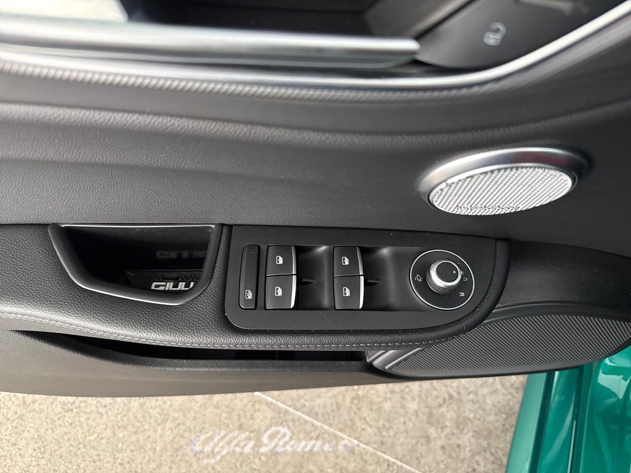 Alfa Romeo Alfa Romeo Giulia usata 4