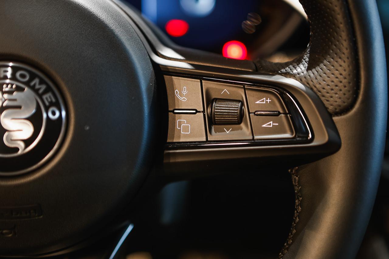 Alfa Romeo Alfa Romeo Giulia usata 4