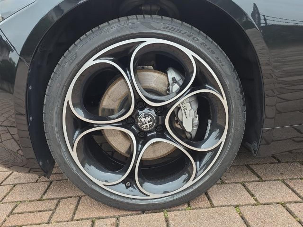 Alfa Romeo Alfa Romeo Giulia usata 4