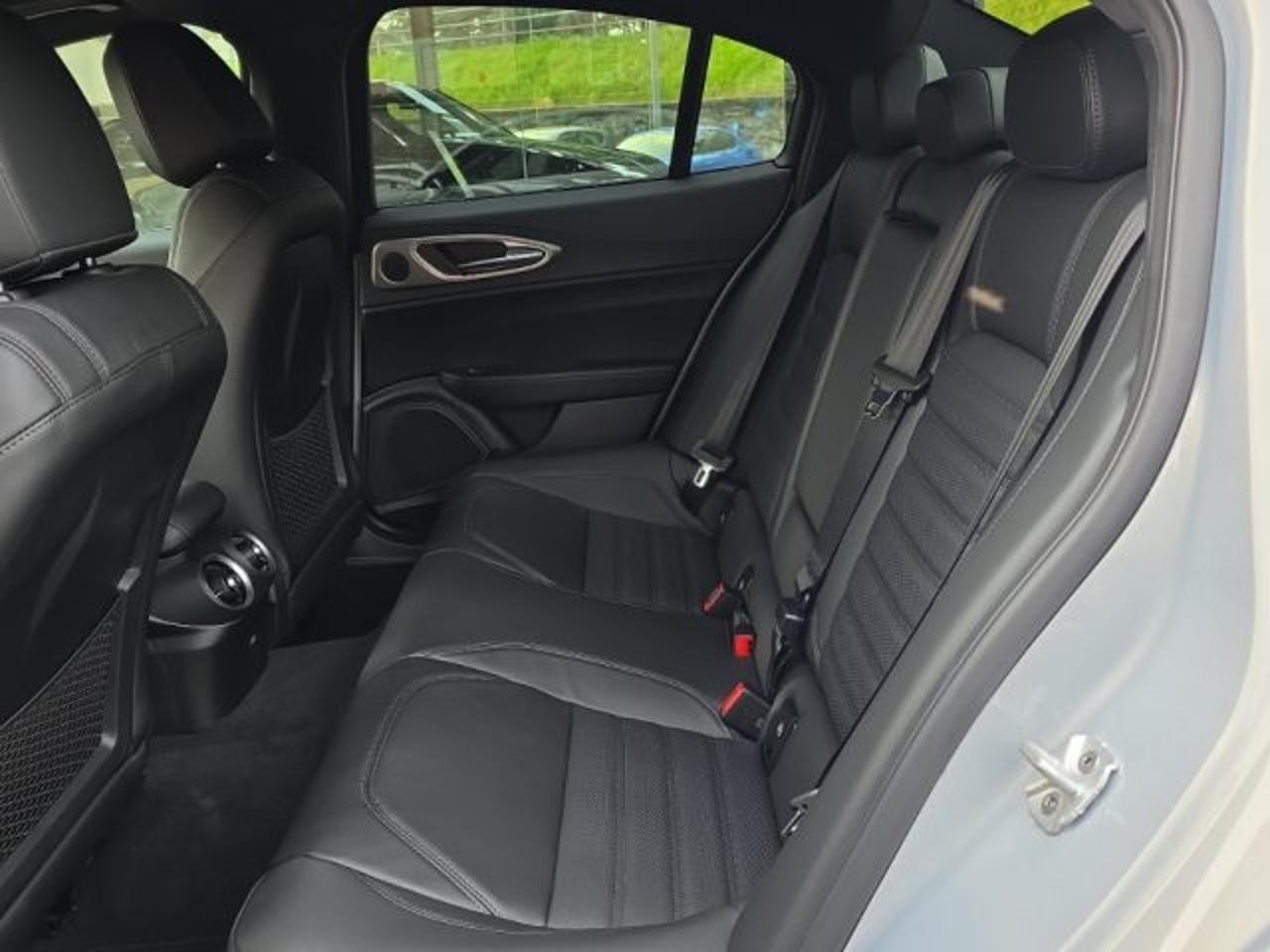 Alfa Romeo Alfa Romeo Giulia usata 3