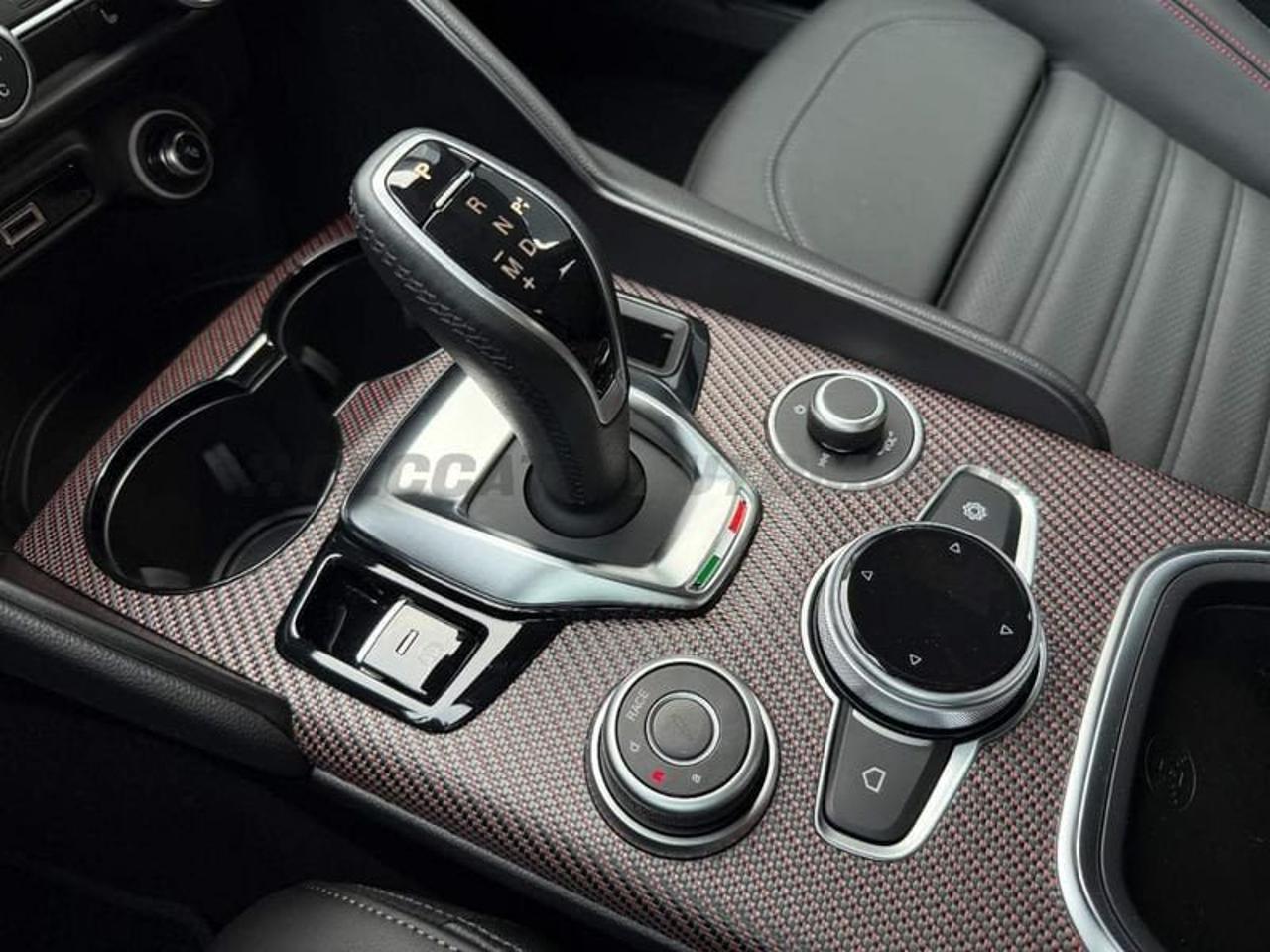 Alfa Romeo Alfa Romeo Giulia usata 4