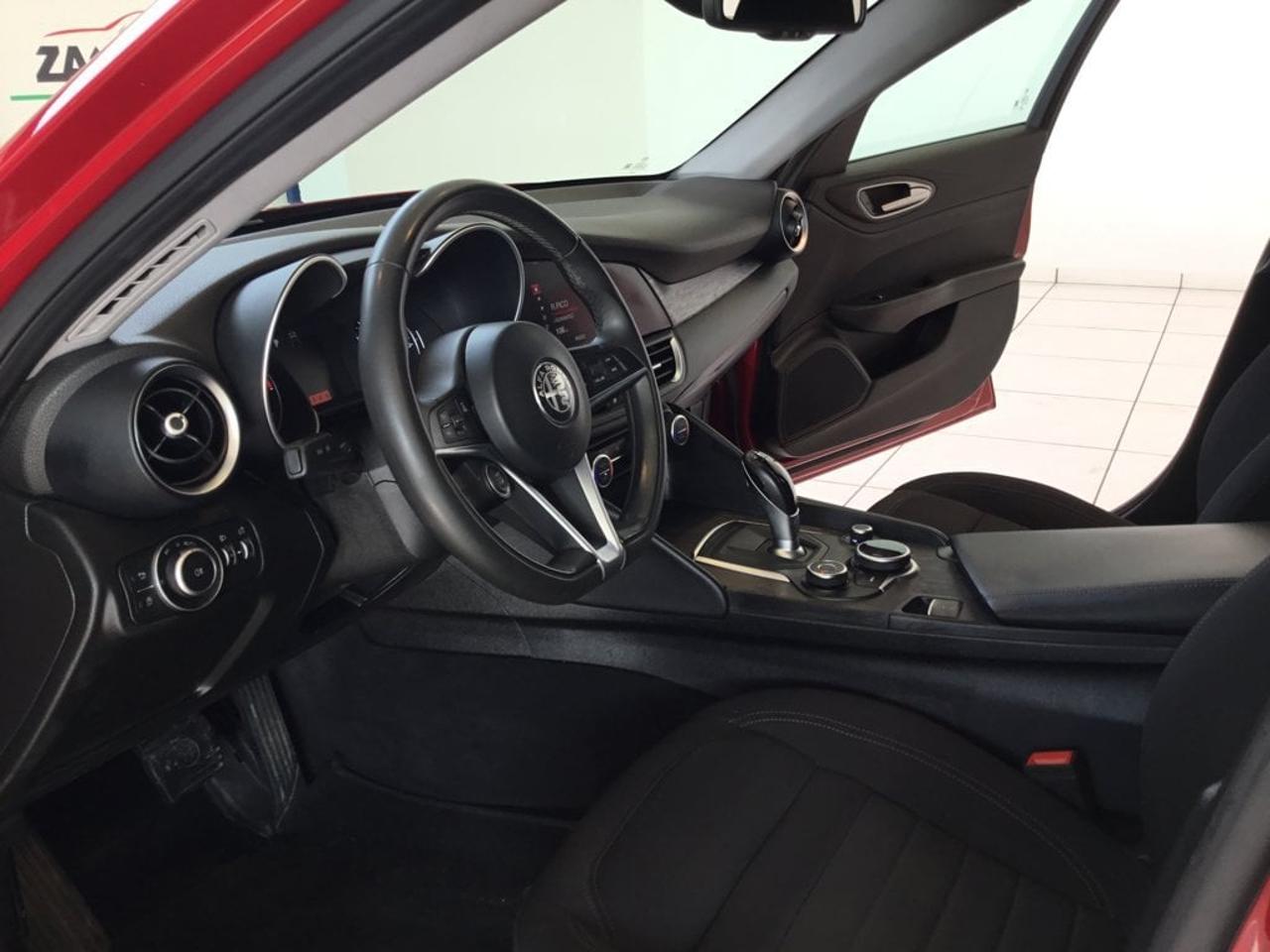 Alfa Romeo Alfa Romeo Giulia usata 3