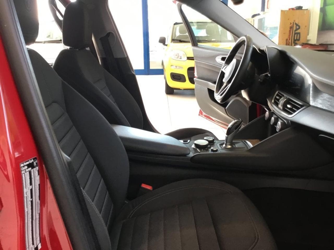 Alfa Romeo Alfa Romeo Giulia usata 6