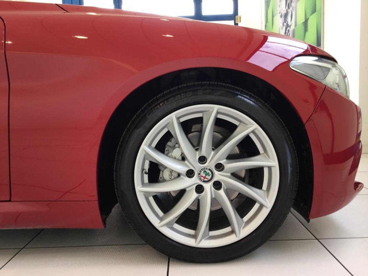 Alfa Romeo Alfa Romeo Giulia usata 14