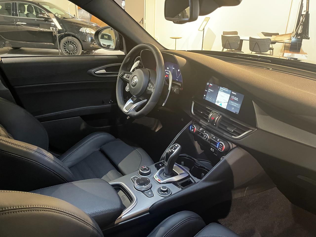 Alfa Romeo Alfa Romeo Giulia usata 6