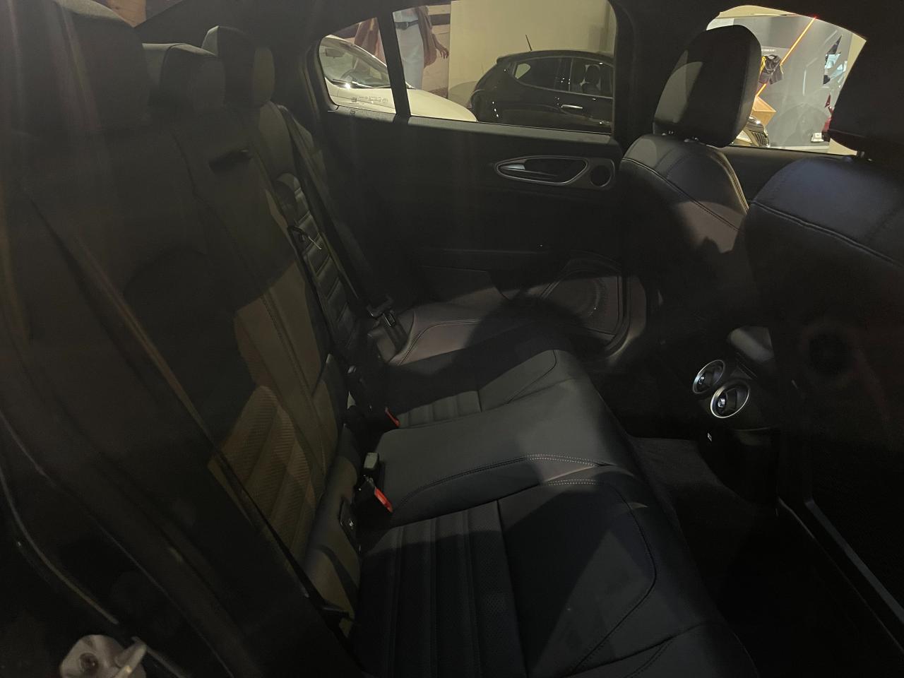 Alfa Romeo Alfa Romeo Giulia usata 9