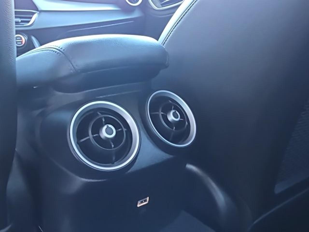 Alfa Romeo Alfa Romeo Giulia usata 15