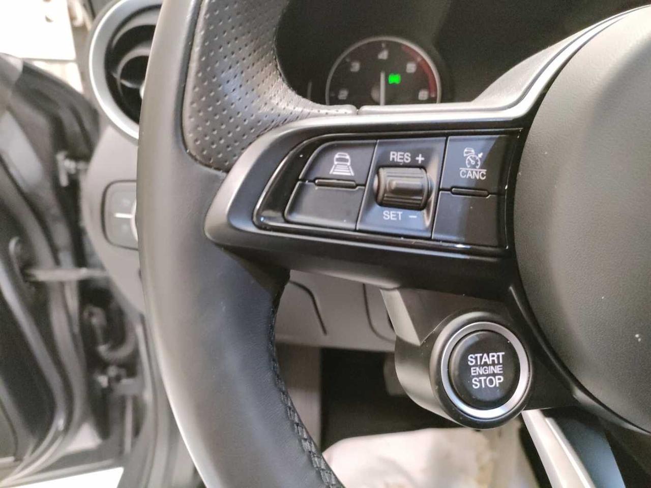 Alfa Romeo Alfa Romeo Giulia usata 18