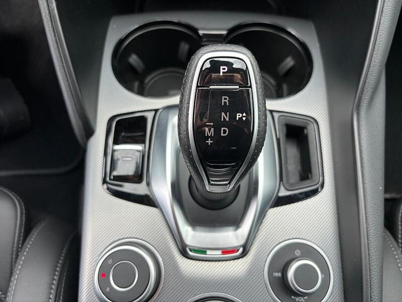 Alfa Romeo Alfa Romeo Giulia usata 4