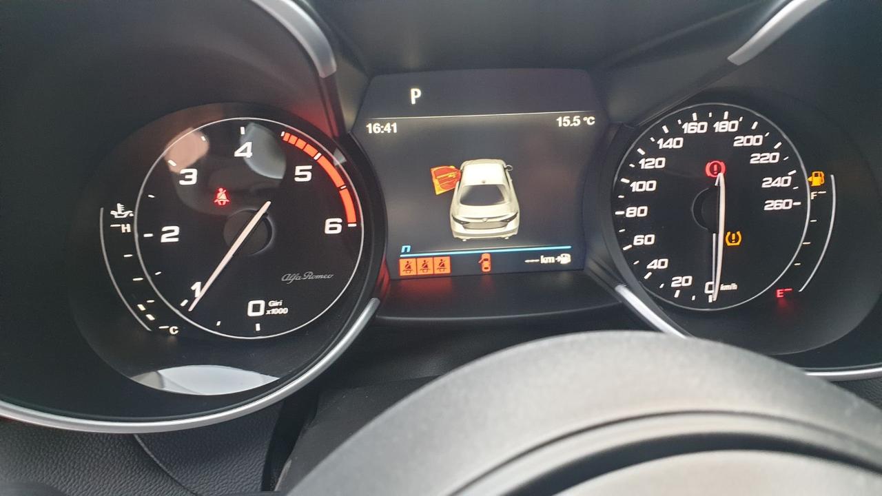 Alfa Romeo Alfa Romeo Giulia usata 3