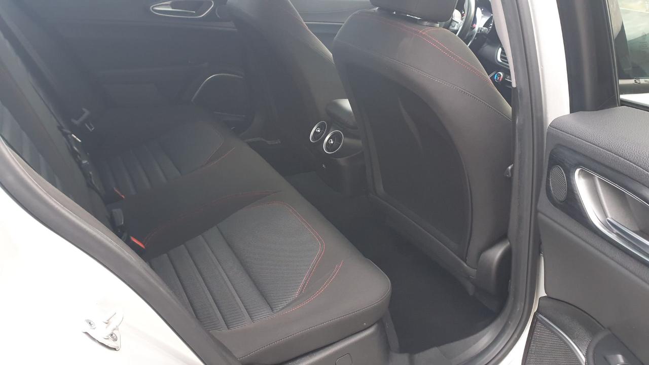 Alfa Romeo Alfa Romeo Giulia usata 7