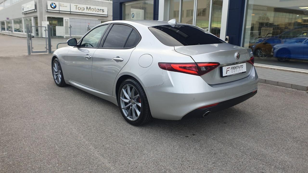 Alfa Romeo Alfa Romeo Giulia usata 14