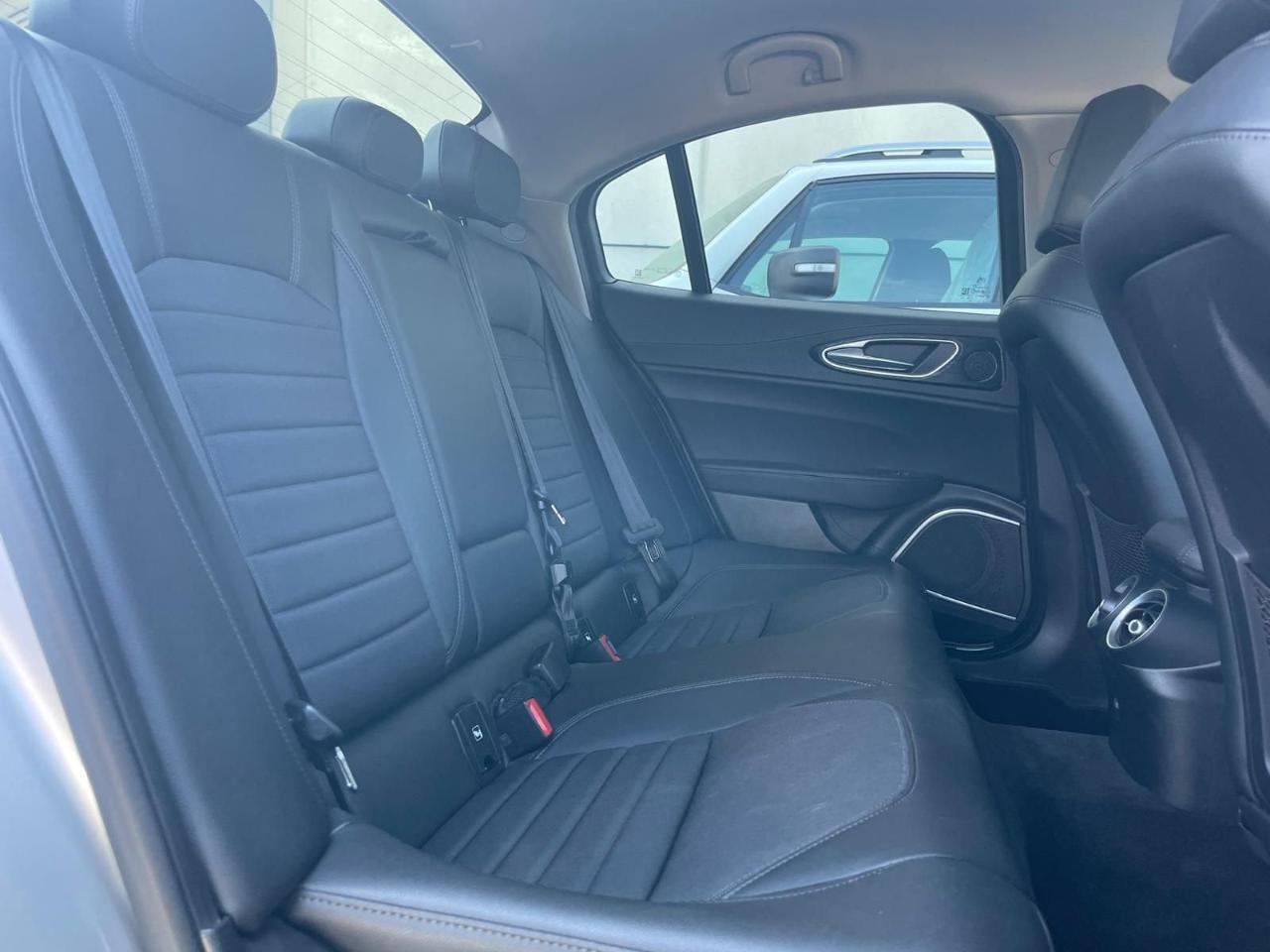 Alfa Romeo Alfa Romeo Giulia usata 9