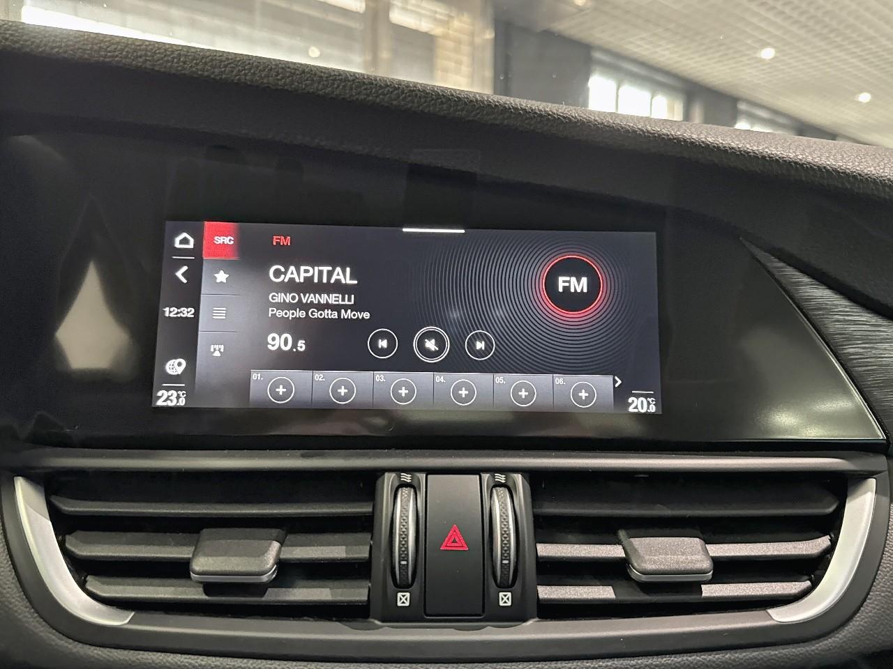 Alfa Romeo Alfa Romeo Giulia usata 10