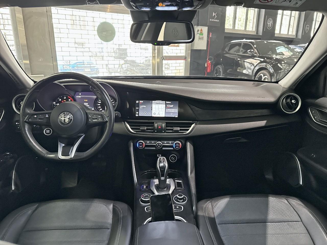 Alfa Romeo Alfa Romeo Giulia usata 19