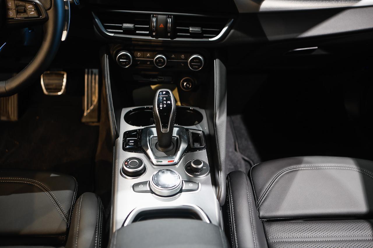 Alfa Romeo Alfa Romeo Giulia usata 5