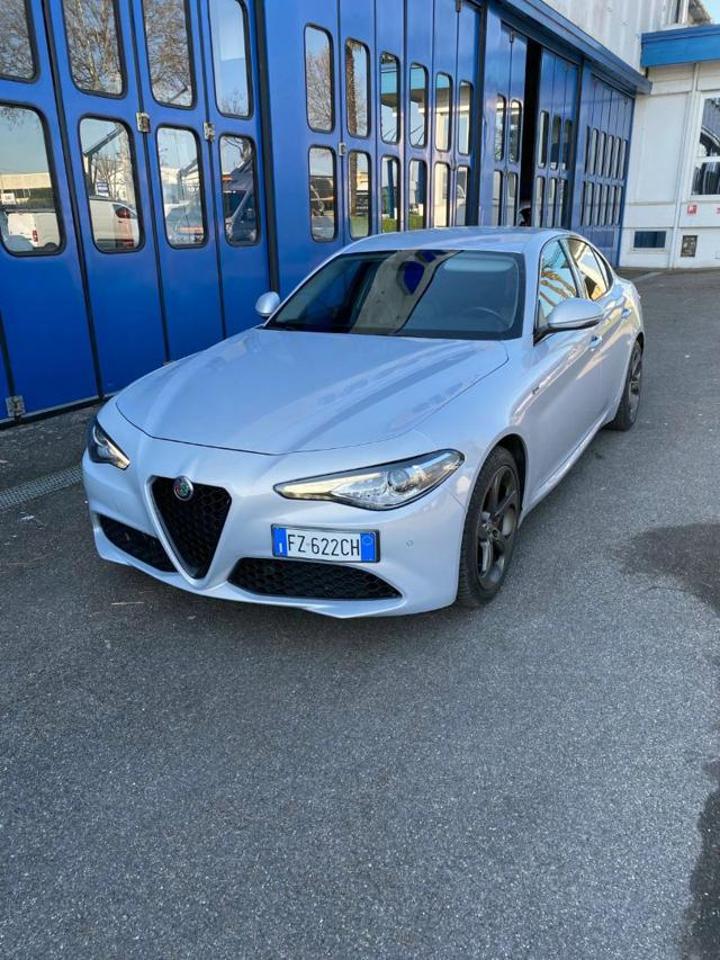 Alfa Romeo Alfa Romeo Giulia GIULIA 2.2 Turbodiesel 136 CV AT8 SPRINT