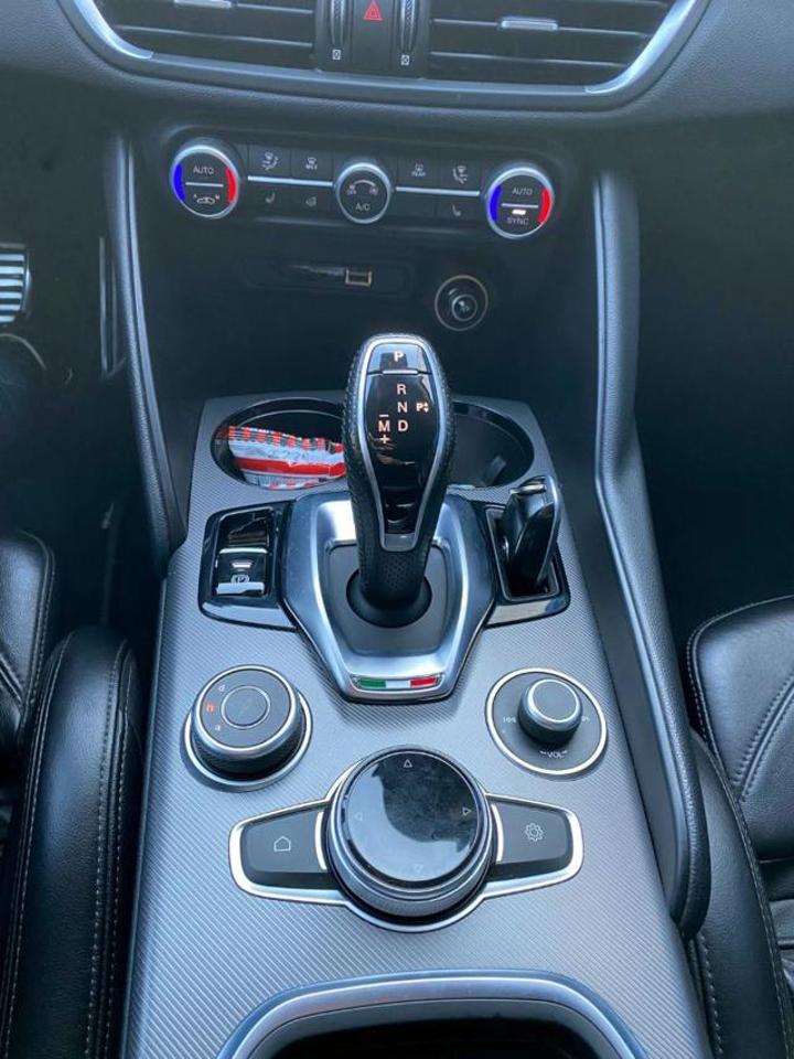Alfa Romeo Alfa Romeo Giulia usata 4