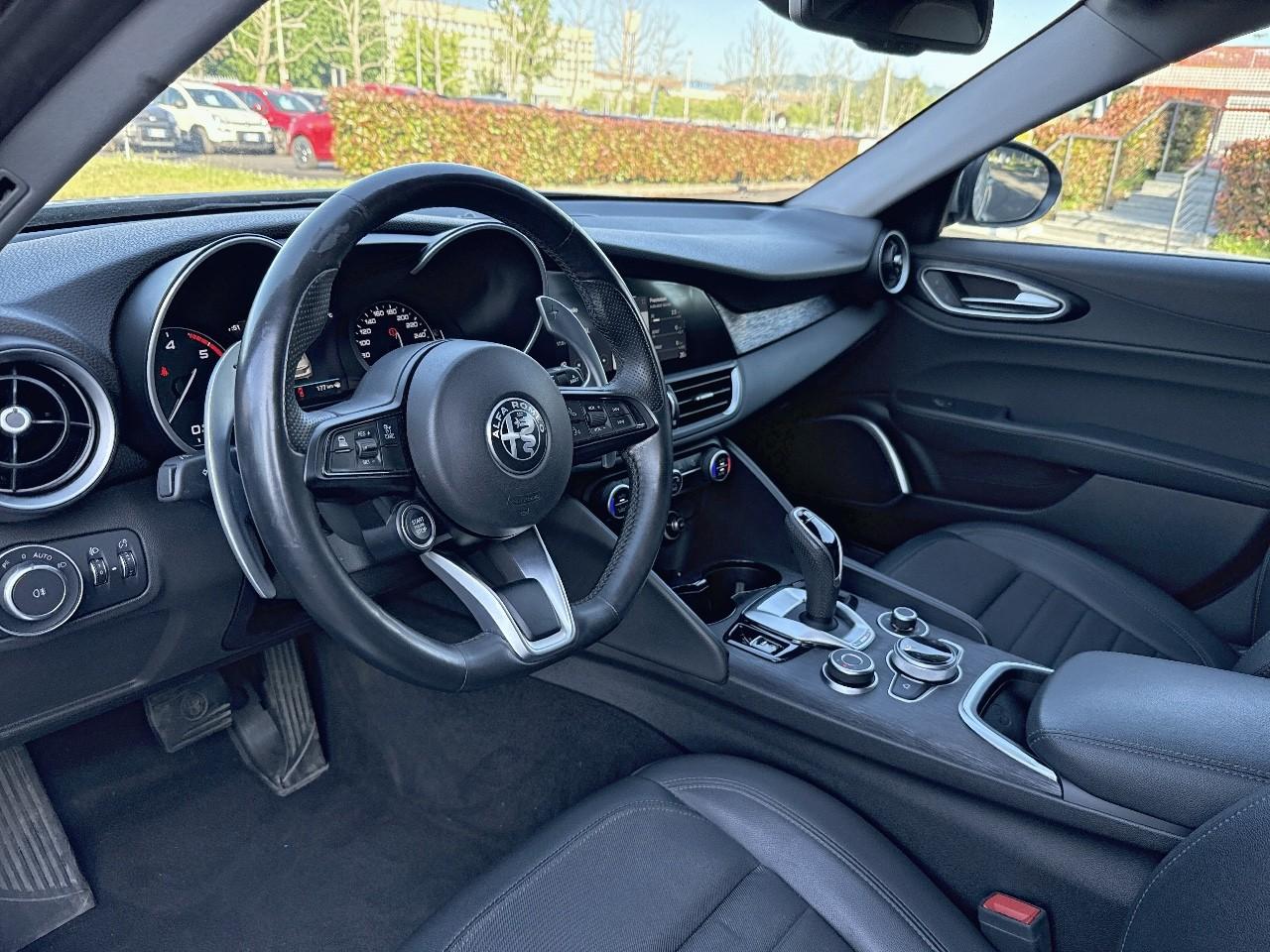 Alfa Romeo Alfa Romeo Giulia usata 19