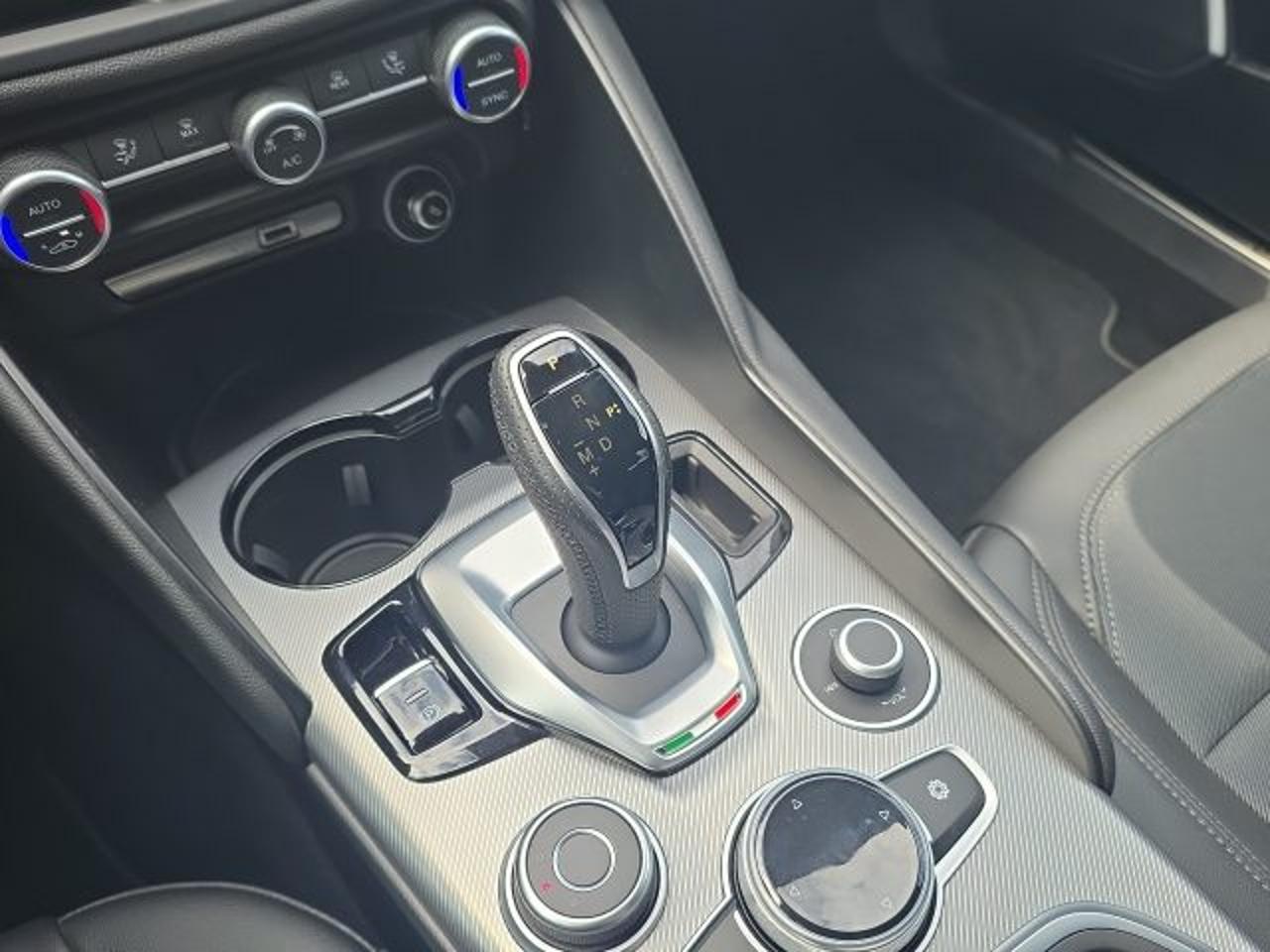 Alfa Romeo Alfa Romeo Giulia usata 9