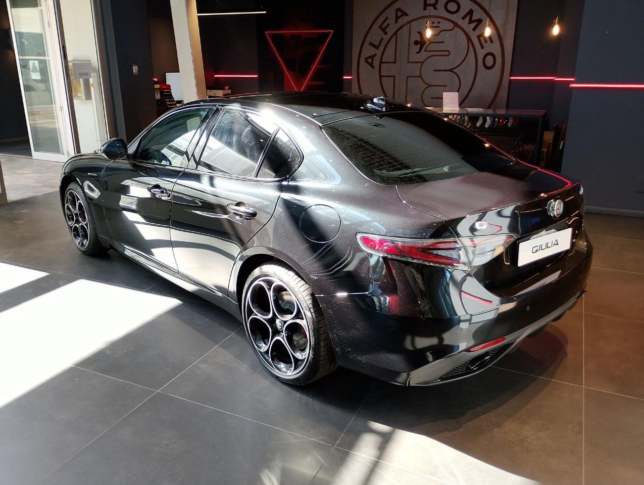 Alfa Romeo Alfa Romeo Giulia usata 11