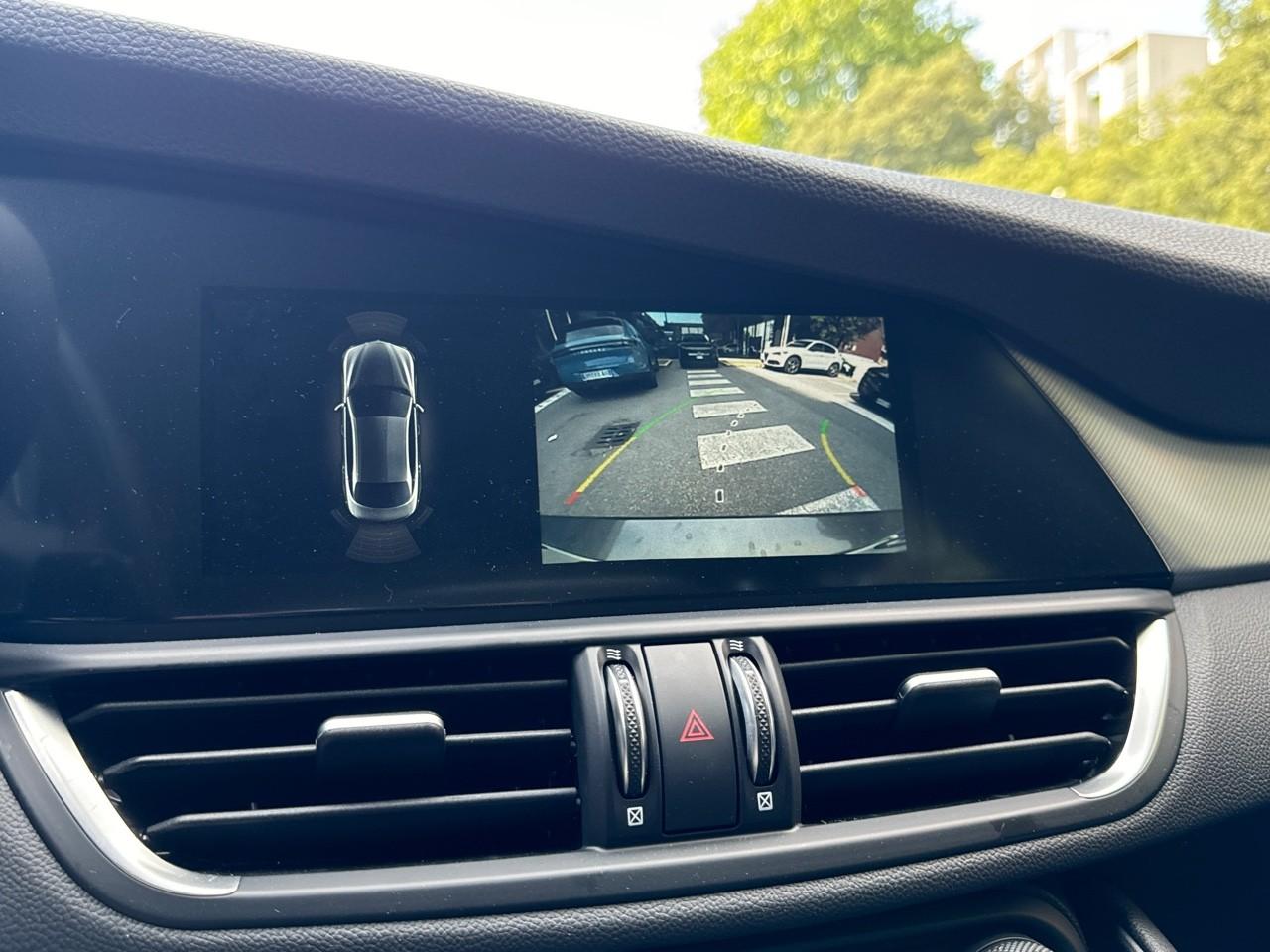 Alfa Romeo Alfa Romeo Giulia usata 6