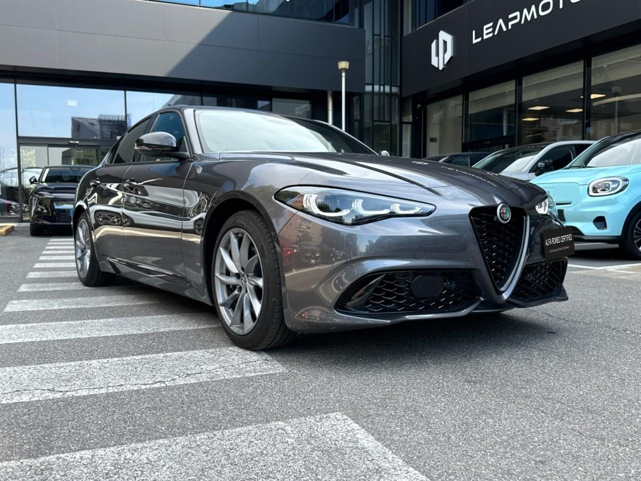 Alfa Romeo Alfa Romeo Giulia usata 14