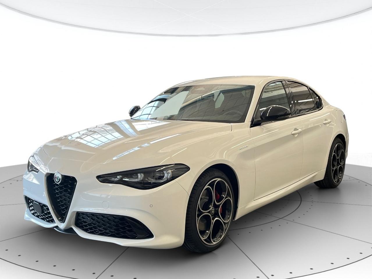 Alfa Romeo Giulia GIULIA 2023 2.2 t Veloce 160cv auto 