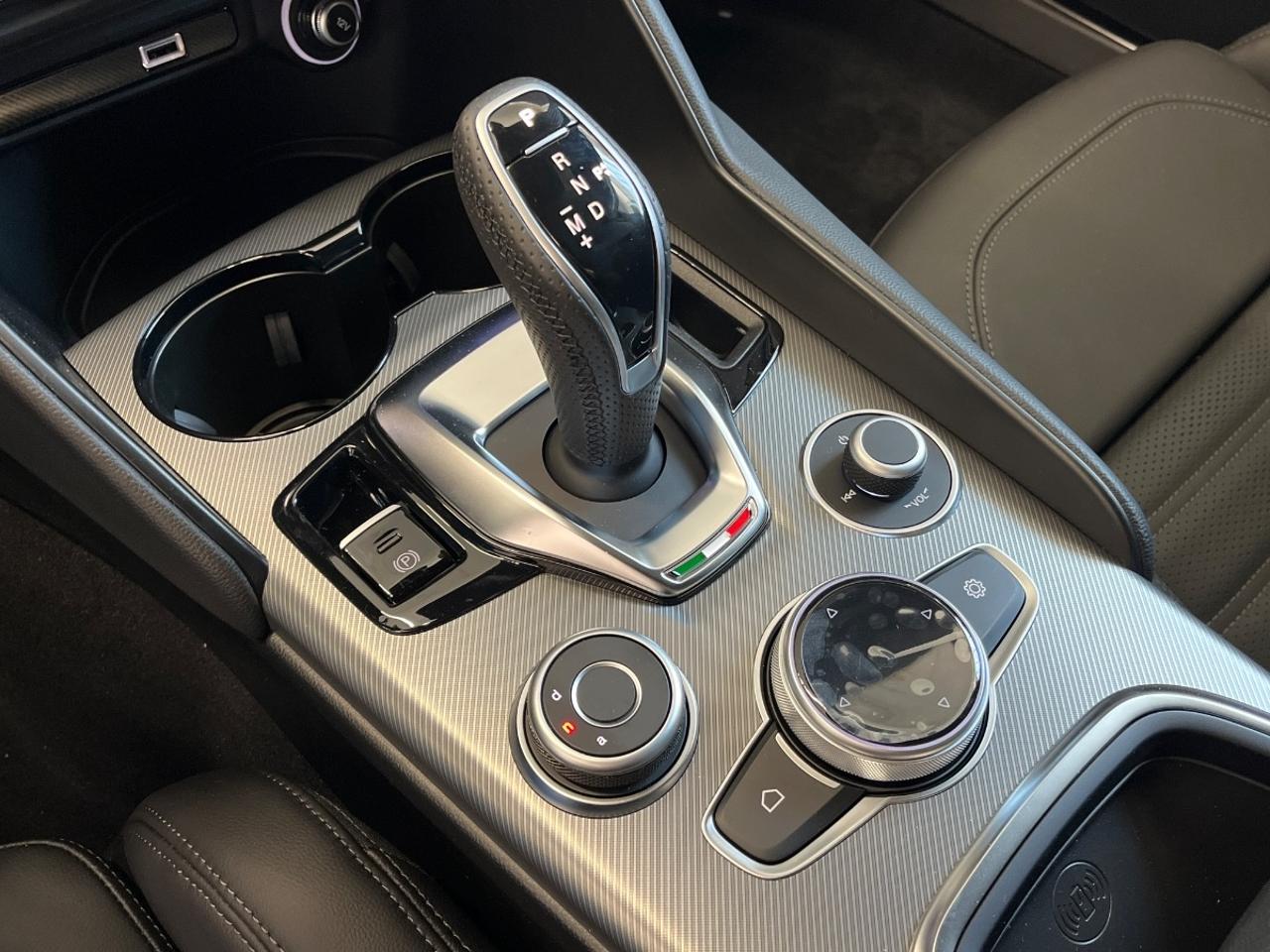 Alfa Romeo Alfa Romeo Giulia usata 4