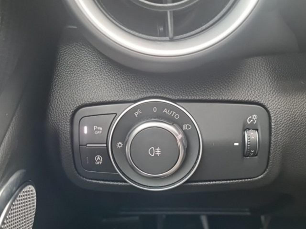 Alfa Romeo Alfa Romeo Giulia usata 12