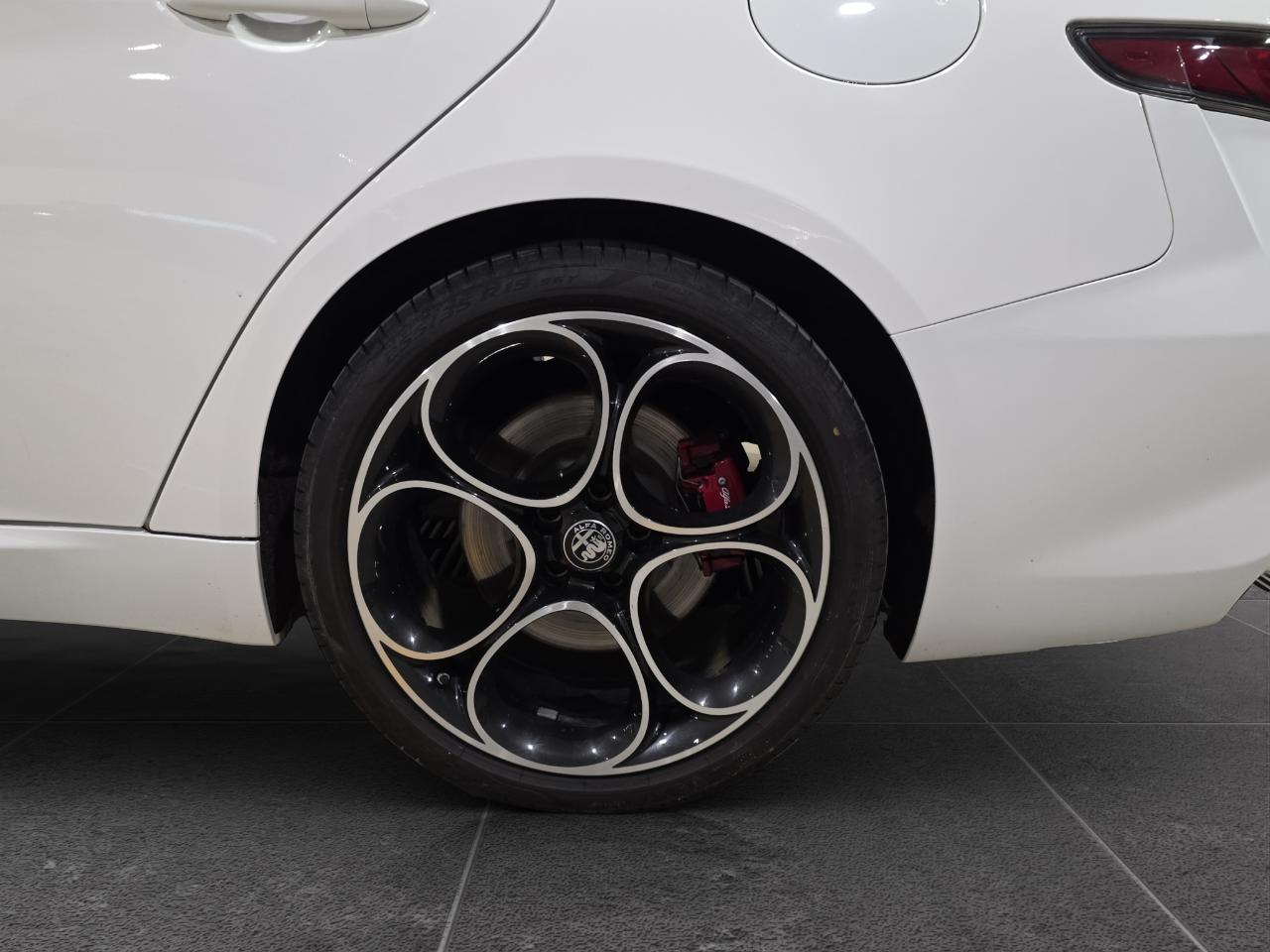 Alfa Romeo Alfa Romeo Giulia usata 14