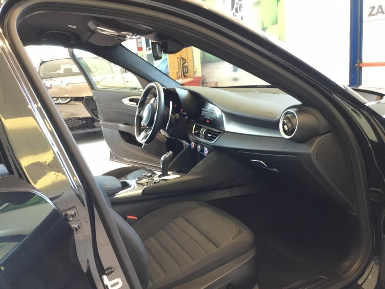 Alfa Romeo Alfa Romeo Giulia usata 7