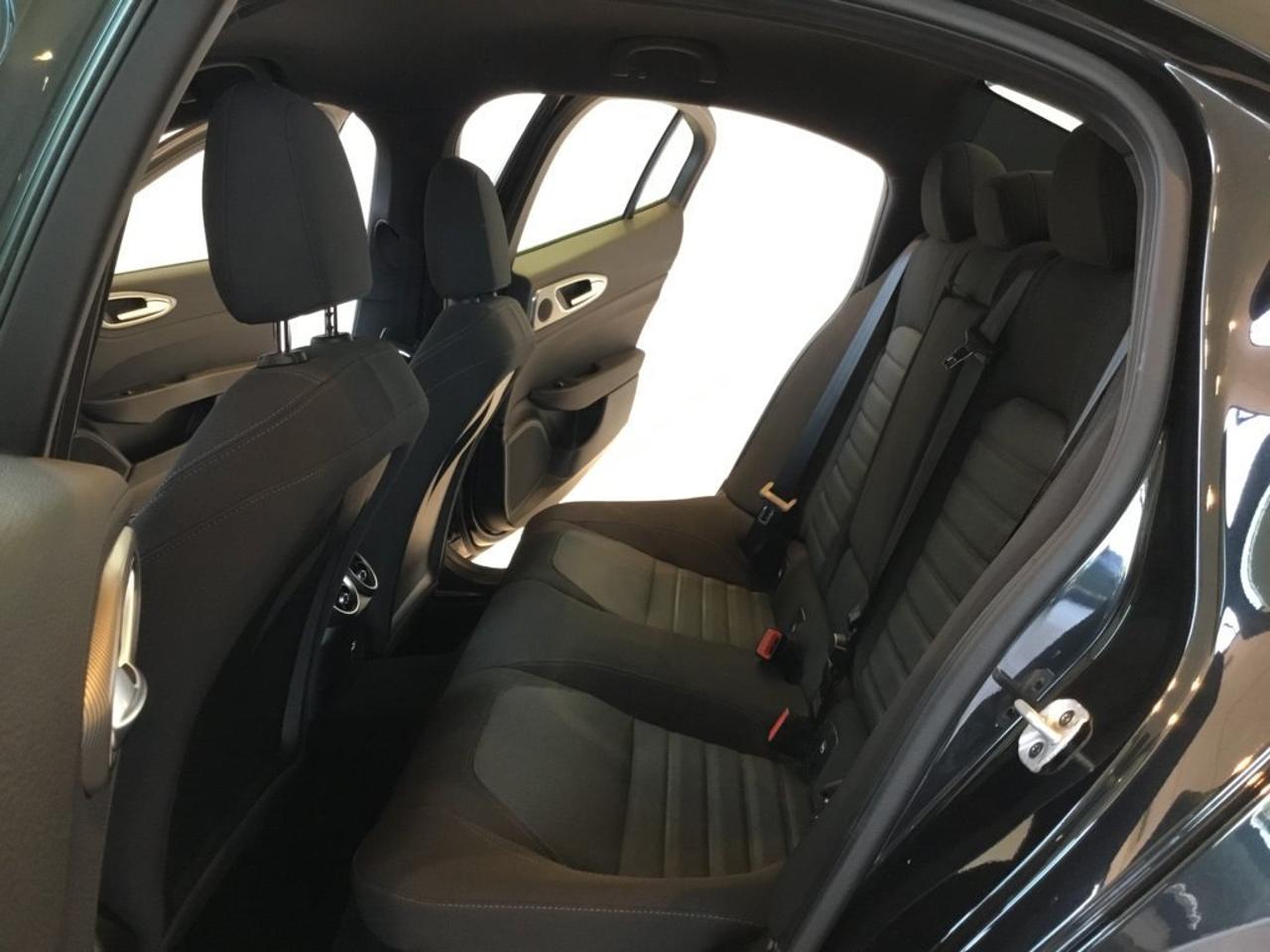 Alfa Romeo Alfa Romeo Giulia usata 8