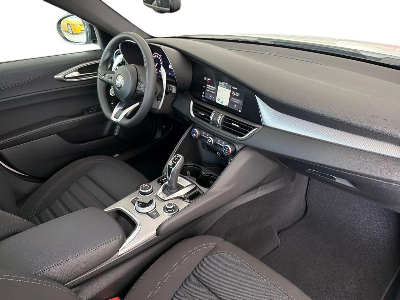 Alfa Romeo Alfa Romeo Giulia usata 10