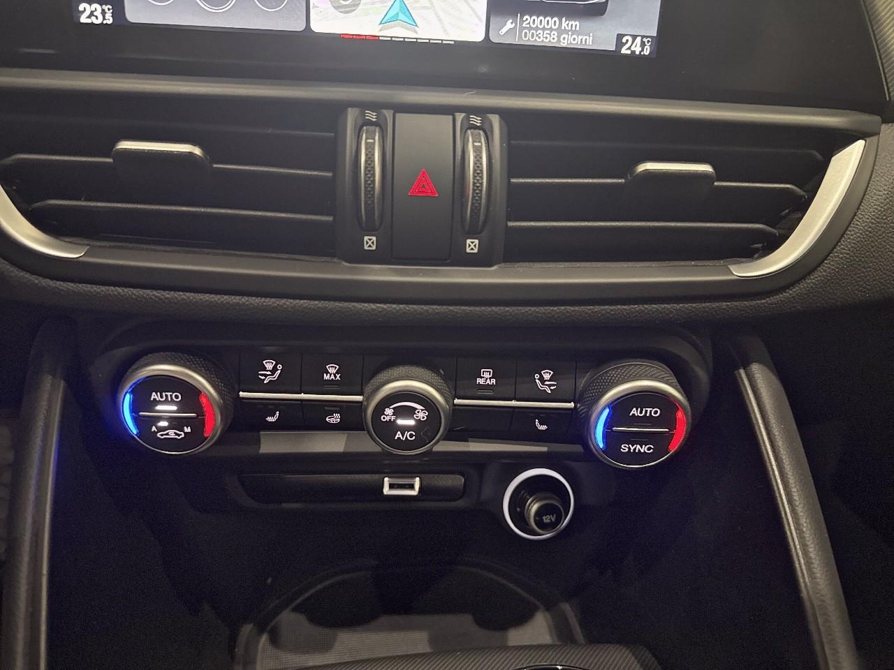 Alfa Romeo Alfa Romeo Giulia usata 8