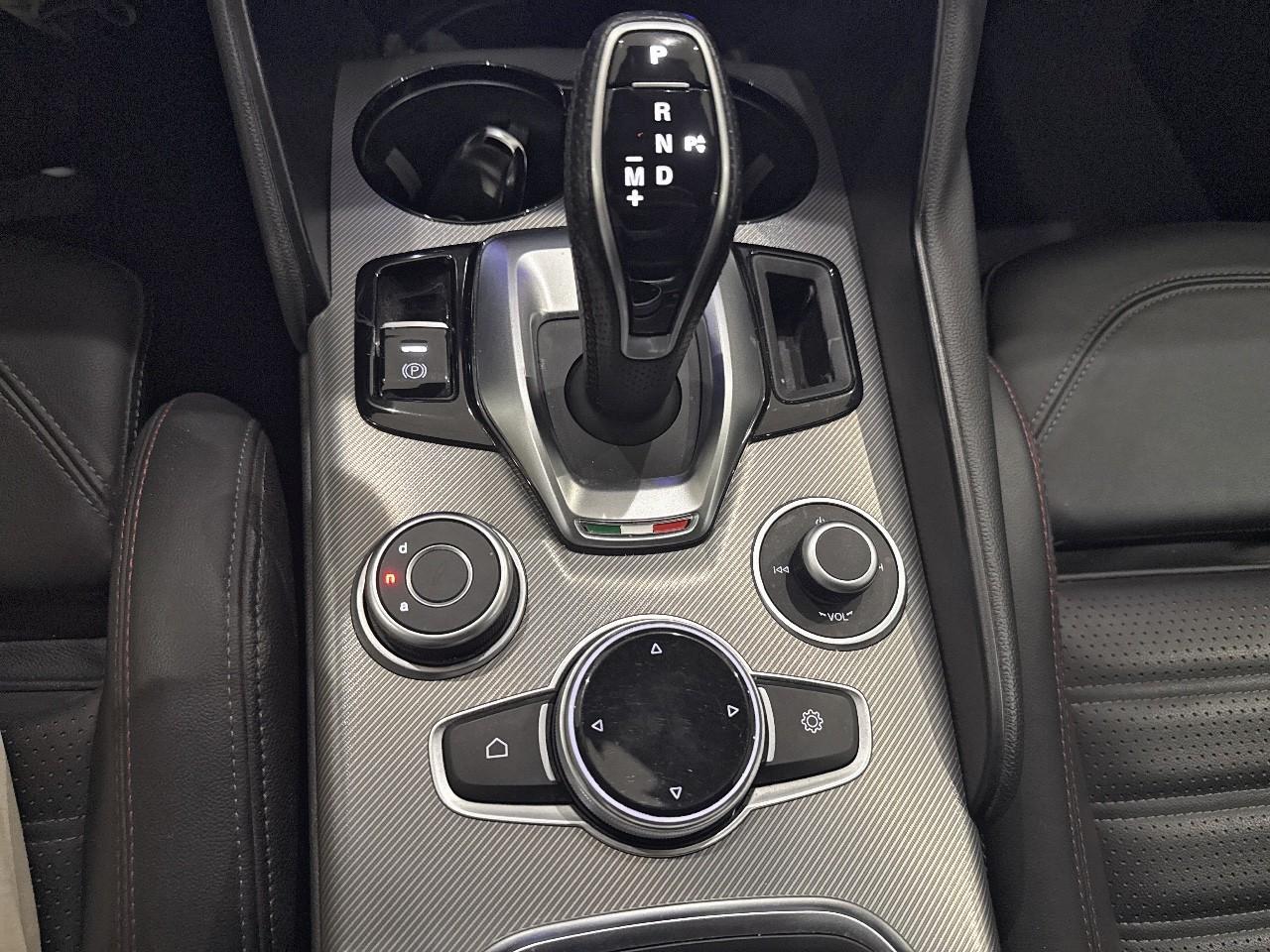 Alfa Romeo Alfa Romeo Giulia usata 9