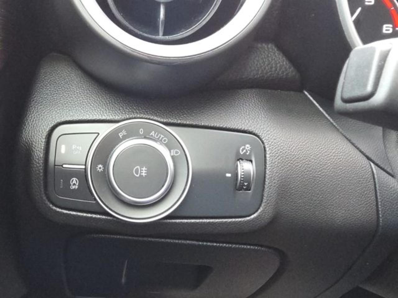 Alfa Romeo Alfa Romeo Giulia usata 10