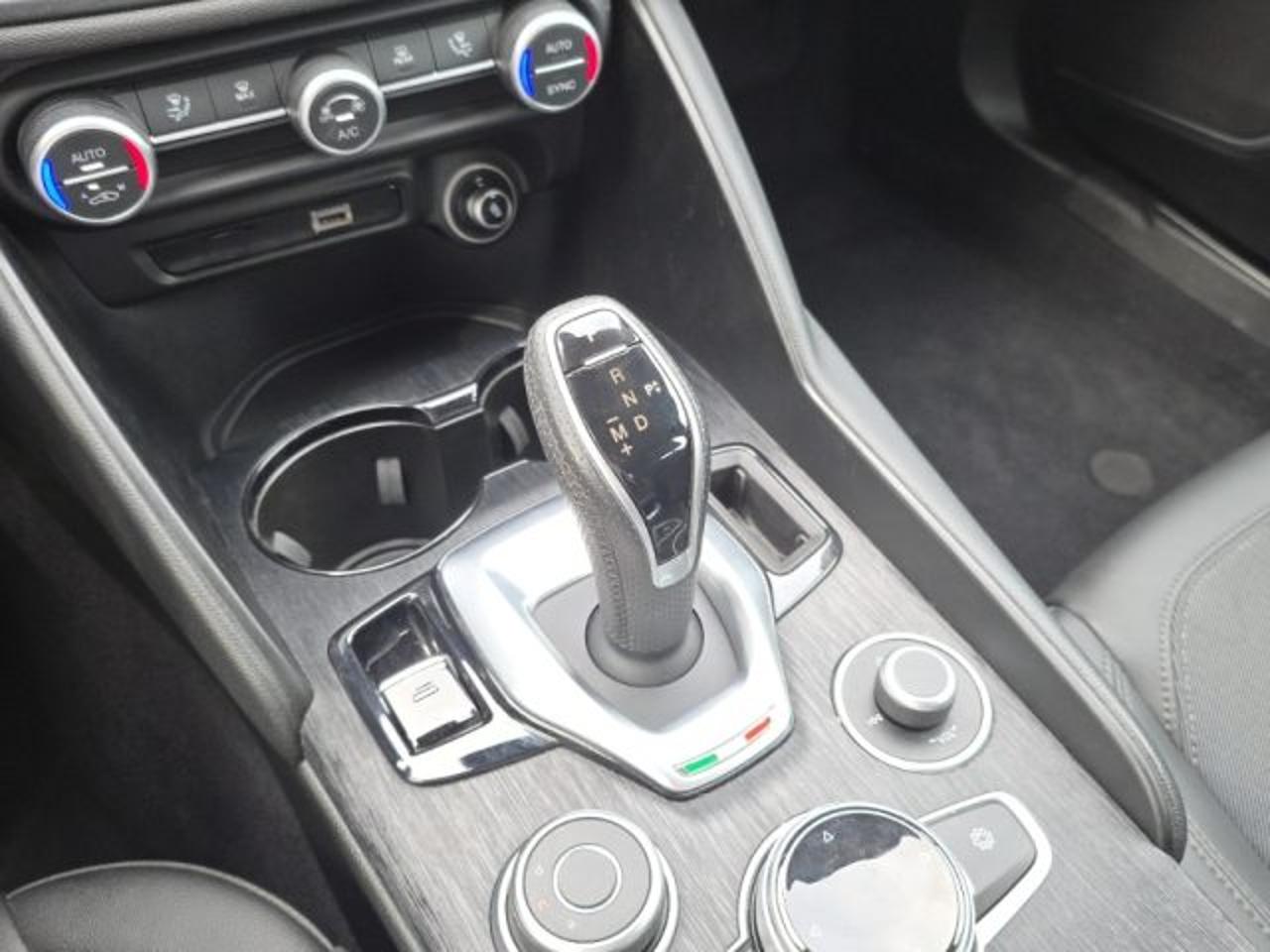 Alfa Romeo Alfa Romeo Giulia usata 9
