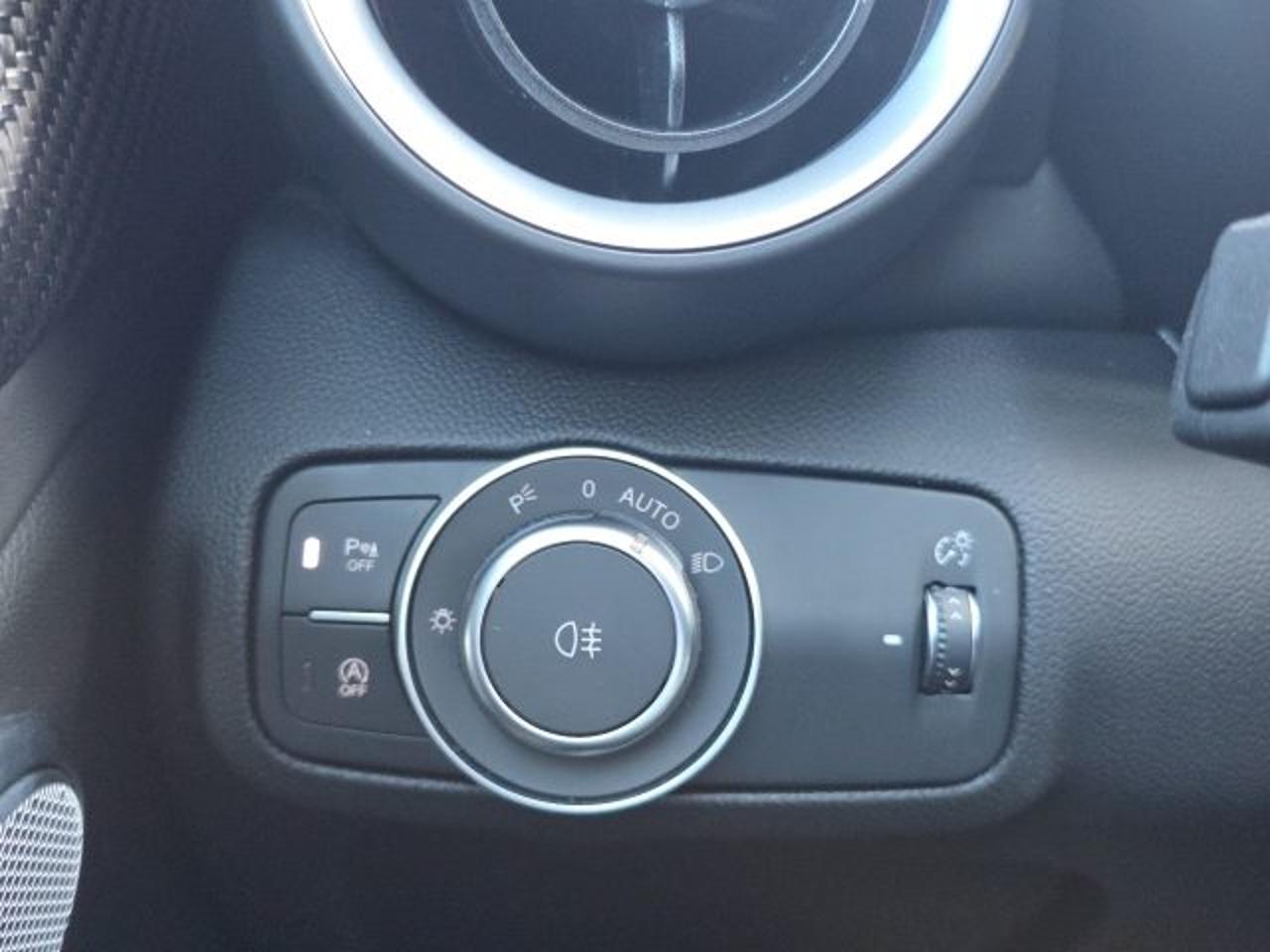 Alfa Romeo Alfa Romeo Giulia usata 10