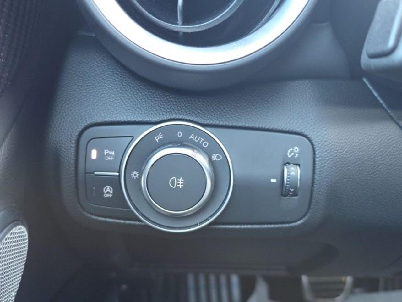 Alfa Romeo Alfa Romeo Giulia usata 12