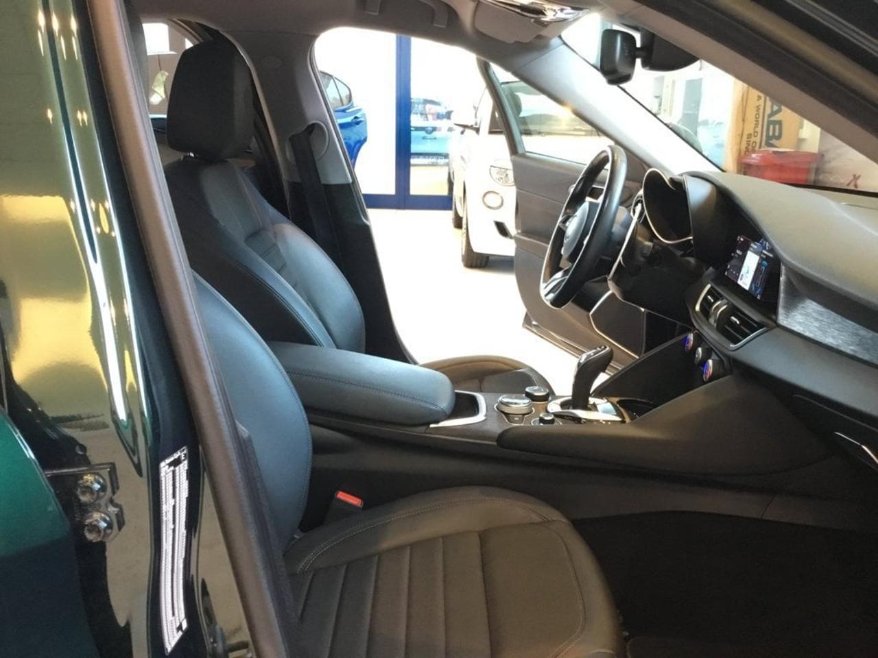 Alfa Romeo Giulia - Foto 4