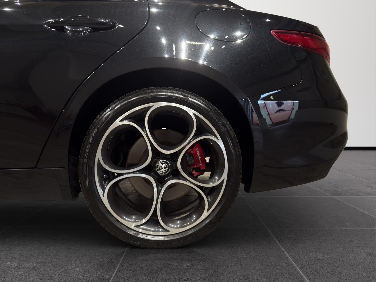 Alfa Romeo Alfa Romeo Giulia usata 14