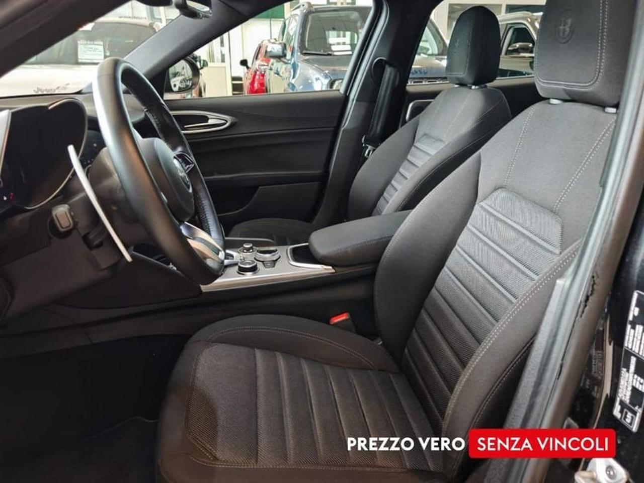 Alfa Romeo Giulia - Foto 5