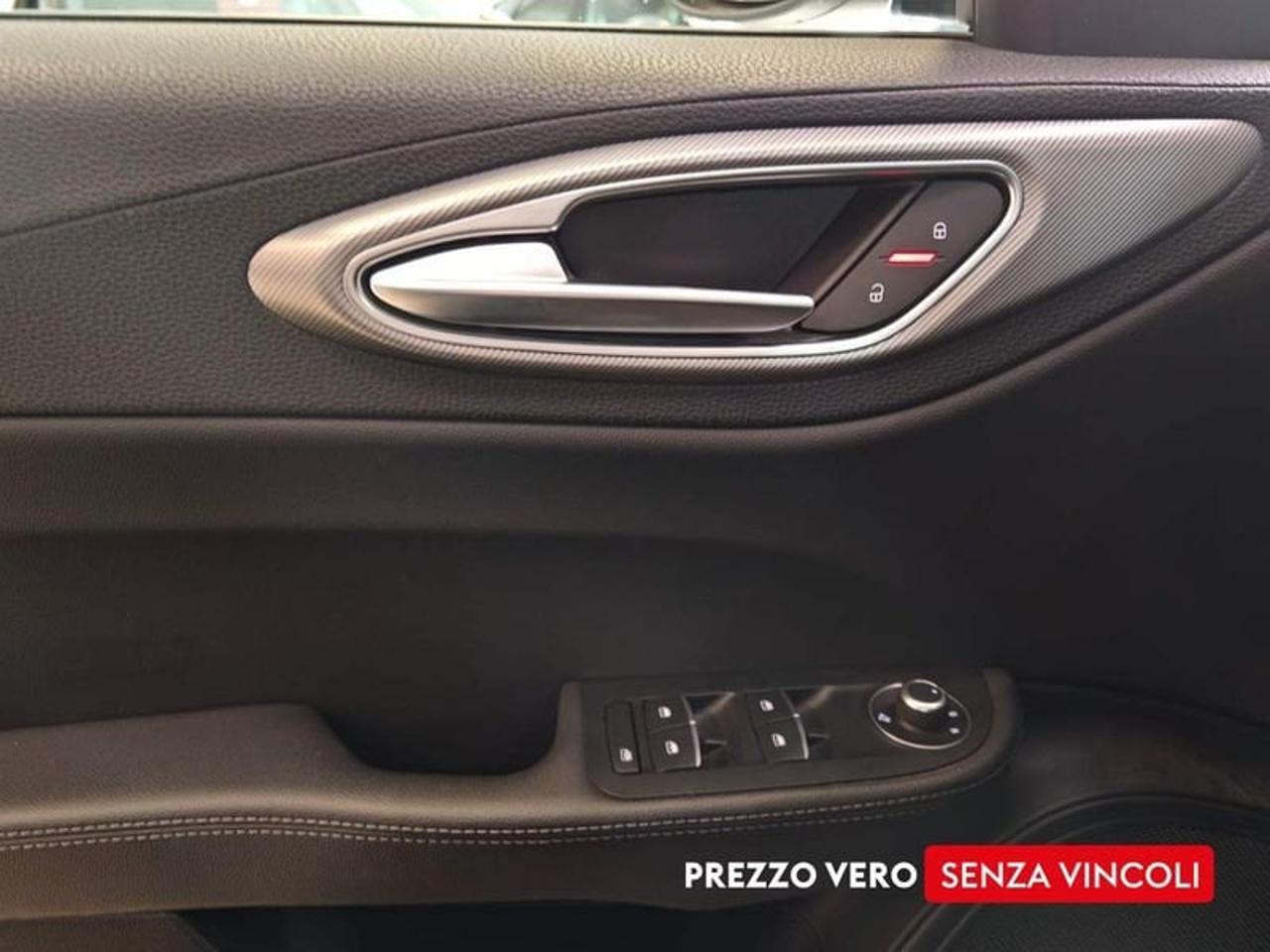 Alfa Romeo Alfa Romeo Giulia usata 5
