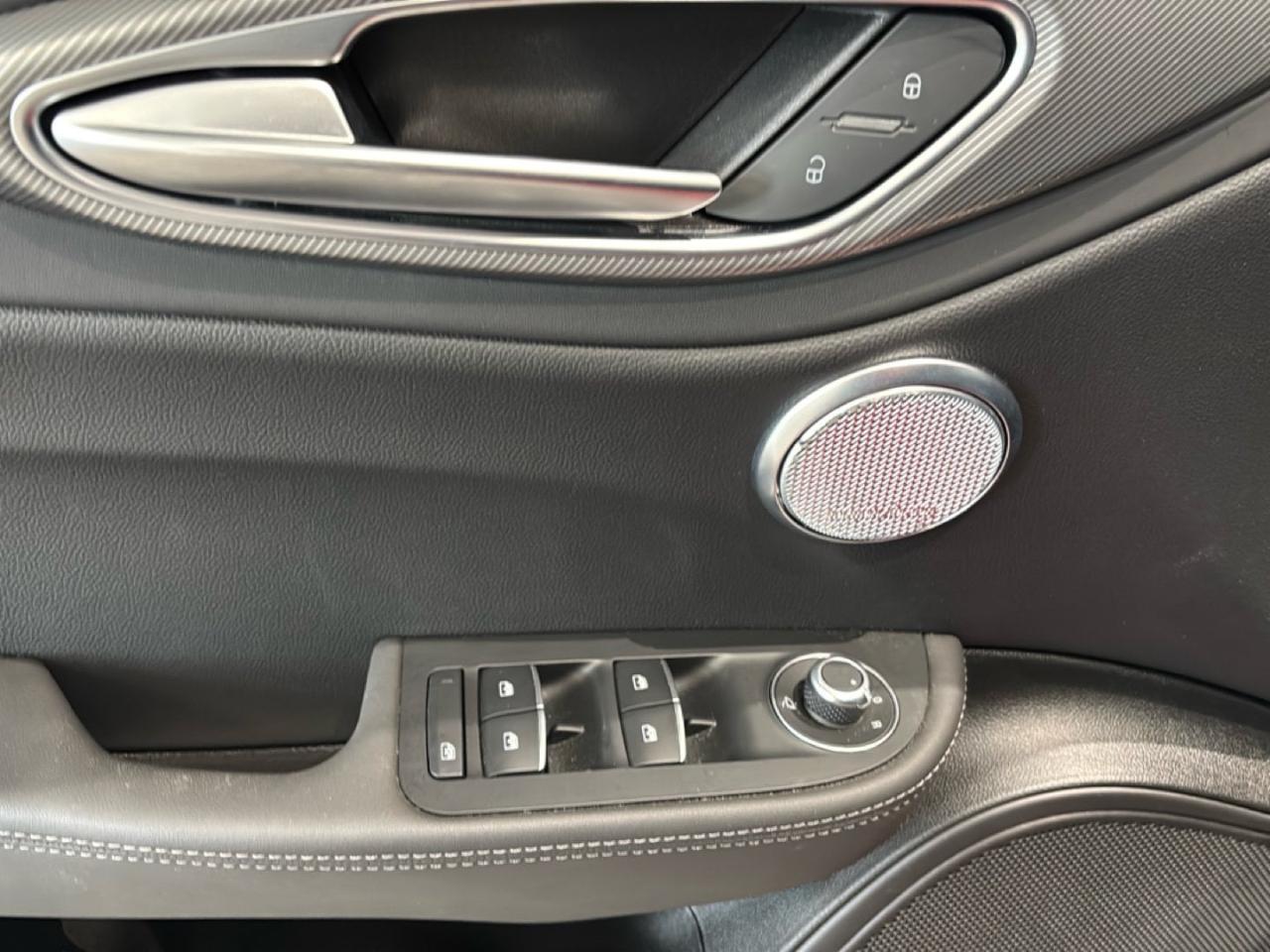 Alfa Romeo Alfa Romeo Giulia usata 5